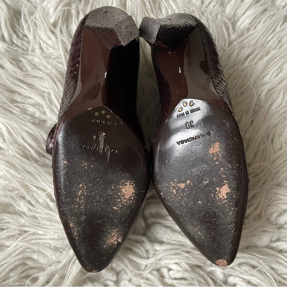 Balenciaga beautiful brown